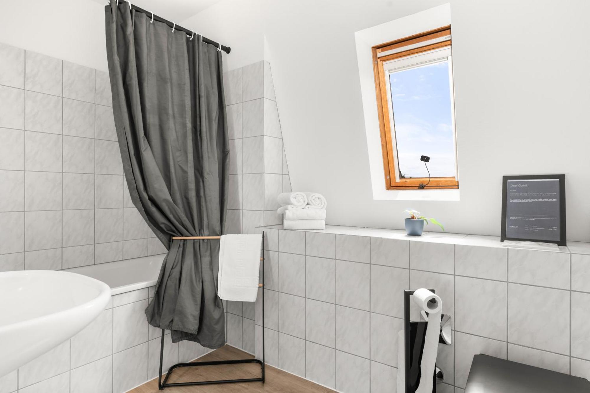 Maracoon - Suite Studios 1 Krefeld Uerdingen I 20 Min Zur Messe Dış mekan fotoğraf